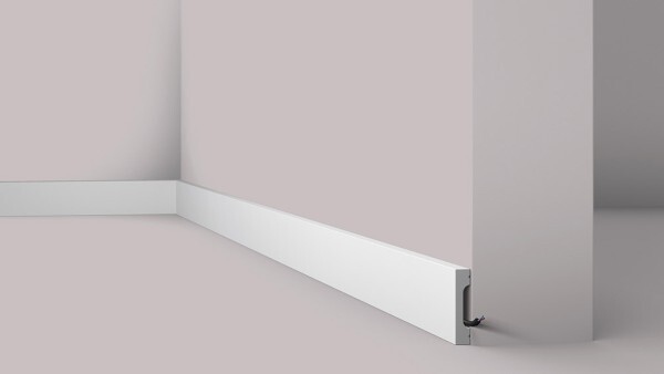 Flat profiles FD7S of NMC, baseboard particularly hard, from HDPS, primed, painted over, fully recyclable